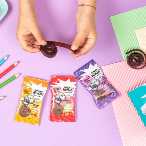 BUNNY-NINJA-FRUIT ROLLS-Przekaski-bez-dodatku-cukru-15g-2.png
